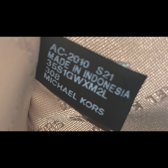 MICHAEL KORS EVERGREEN MULTI MEDIUM HOPE - Picture 4 of 8
